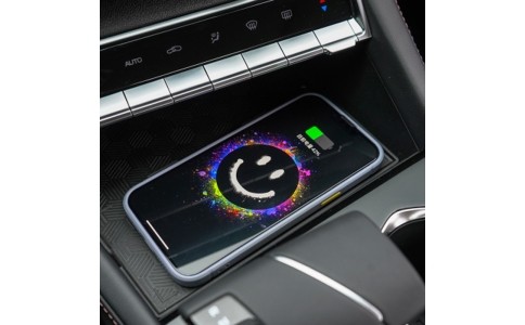 長(zhǎng)安系列車(chē)載無(wú)線(xiàn)充電模塊