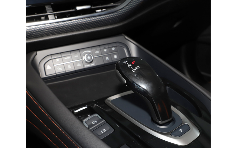 哈弗F7-F7X無線充電安裝教程 原裝位無損安裝