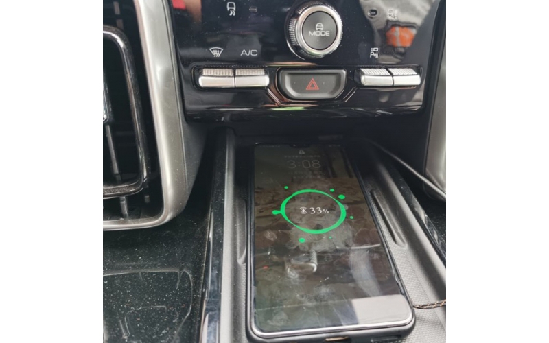 哈弗大狗車載無(wú)線充電安裝教程